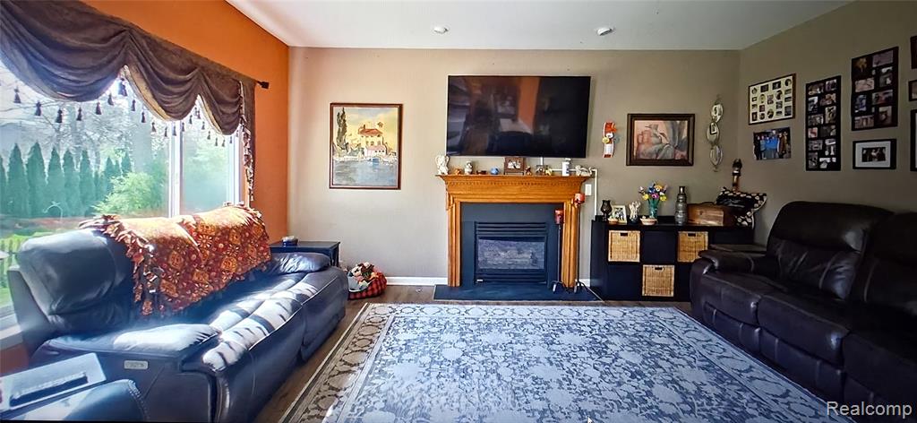 9065 Timbercrest Lane, Whitmore Lake, MI 48189 — Photo 15
