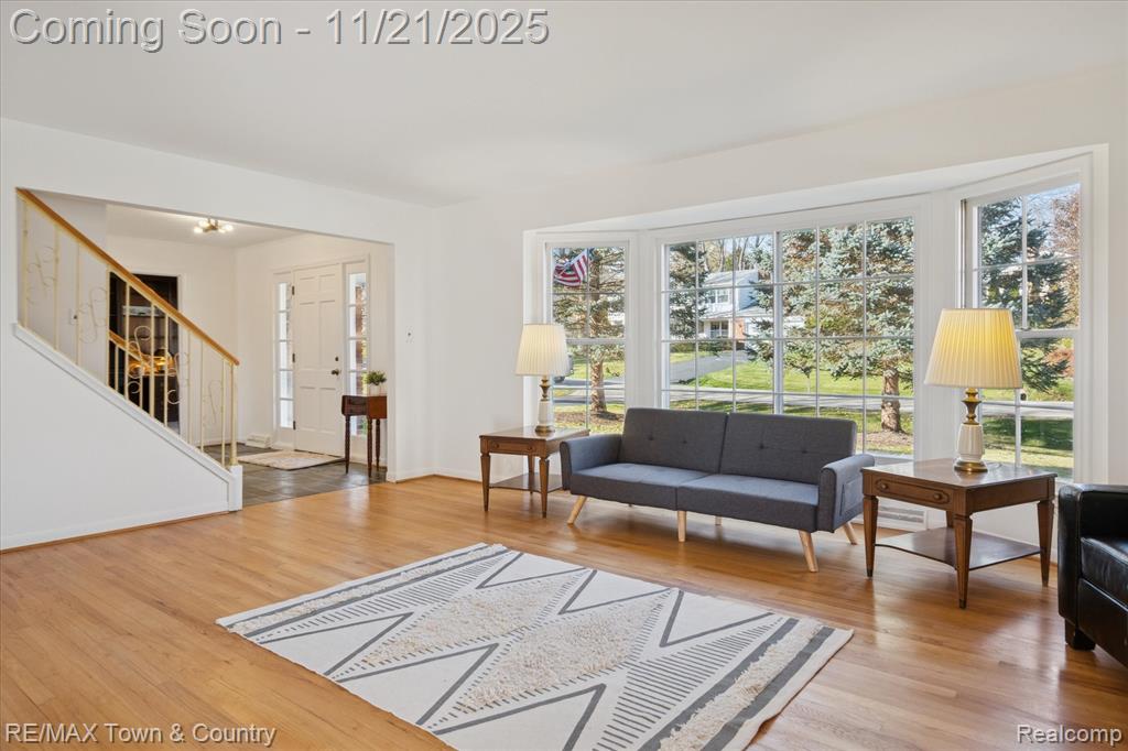 5593 Woodwind Drive, Bloomfield Hills, MI 48301 — Photo 6