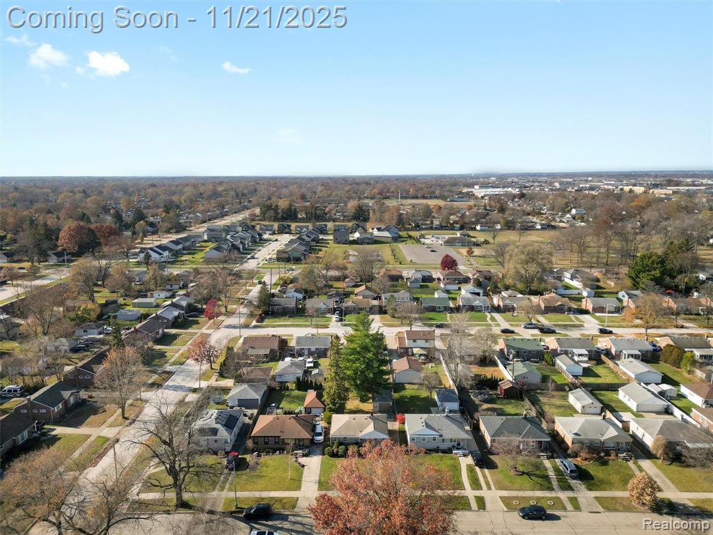 9831 Seltzer Street, Livonia, MI 48150 — Photo 29