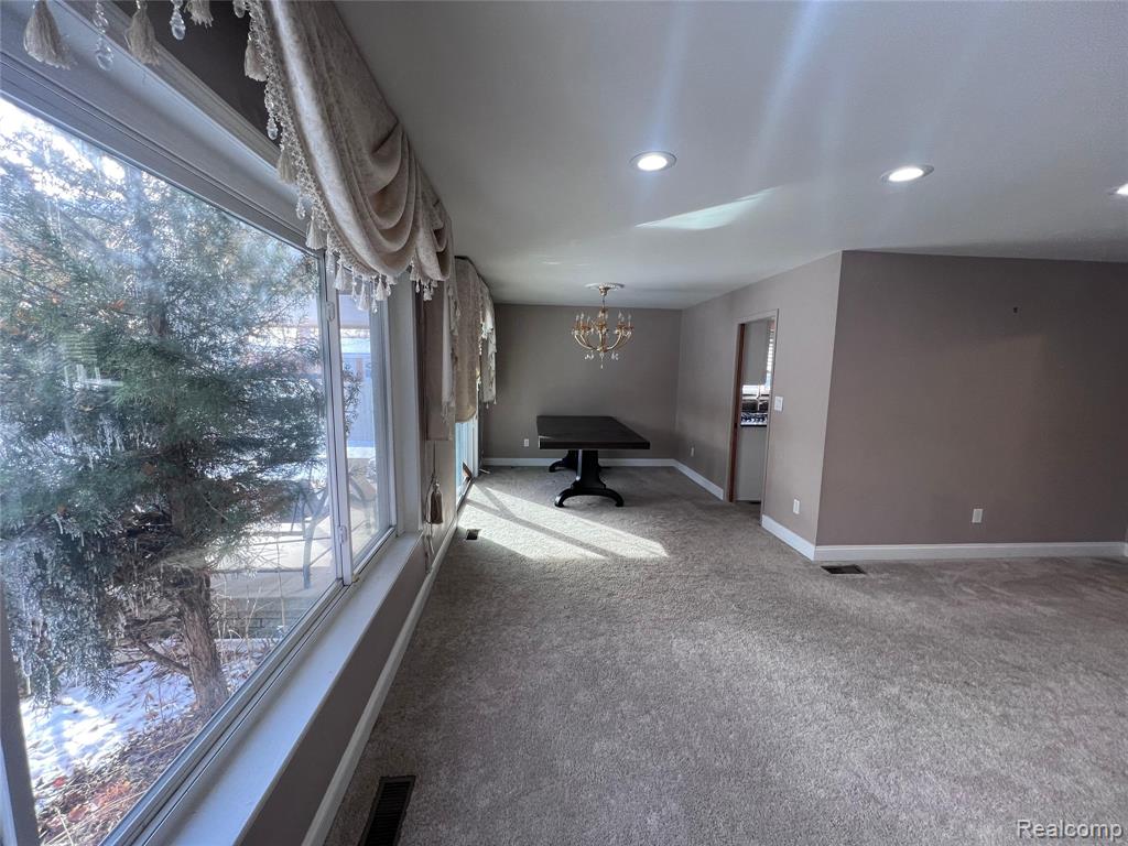 4601 Larme Avenue S, Allen Park, MI 48101 — Photo 2
