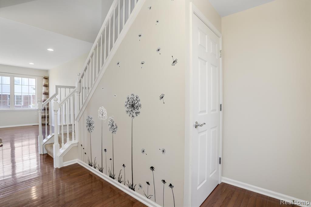 29340 DOUGLAS Drive, 132, Novi, MI 48377 — Photo 5