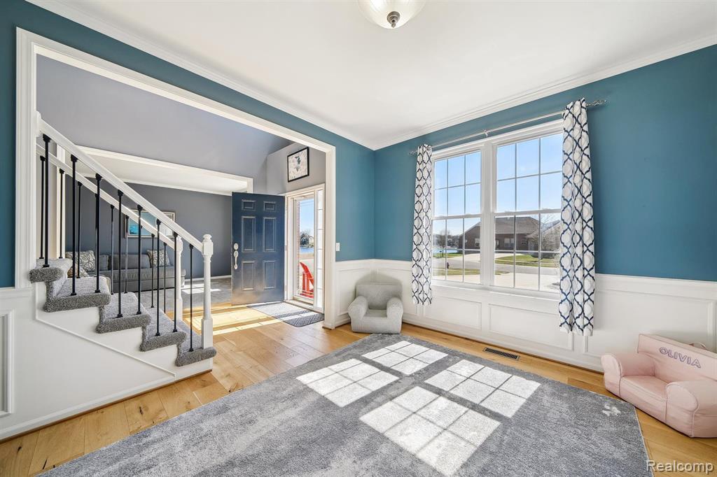 707 BAY POINTE Drive, Oxford, MI 48371 — Photo 6