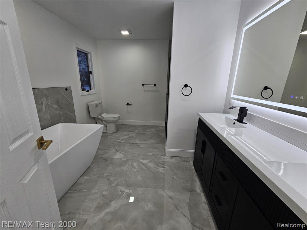 23237 Evan Court, New Boston, MI 48164 — Photo 33