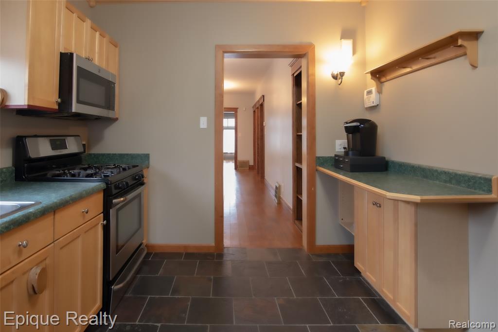 254 Euclid Street, Mount Clemens, MI 48043 — Photo 9