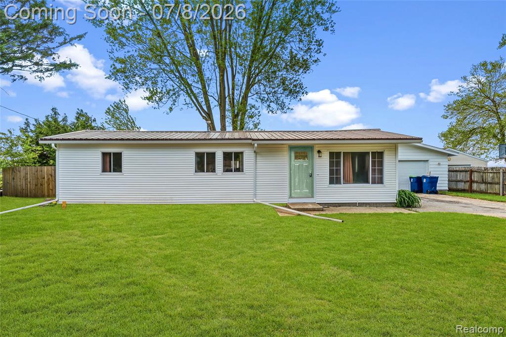 5698 McGrandy Road, Bridgeport, MI 48722