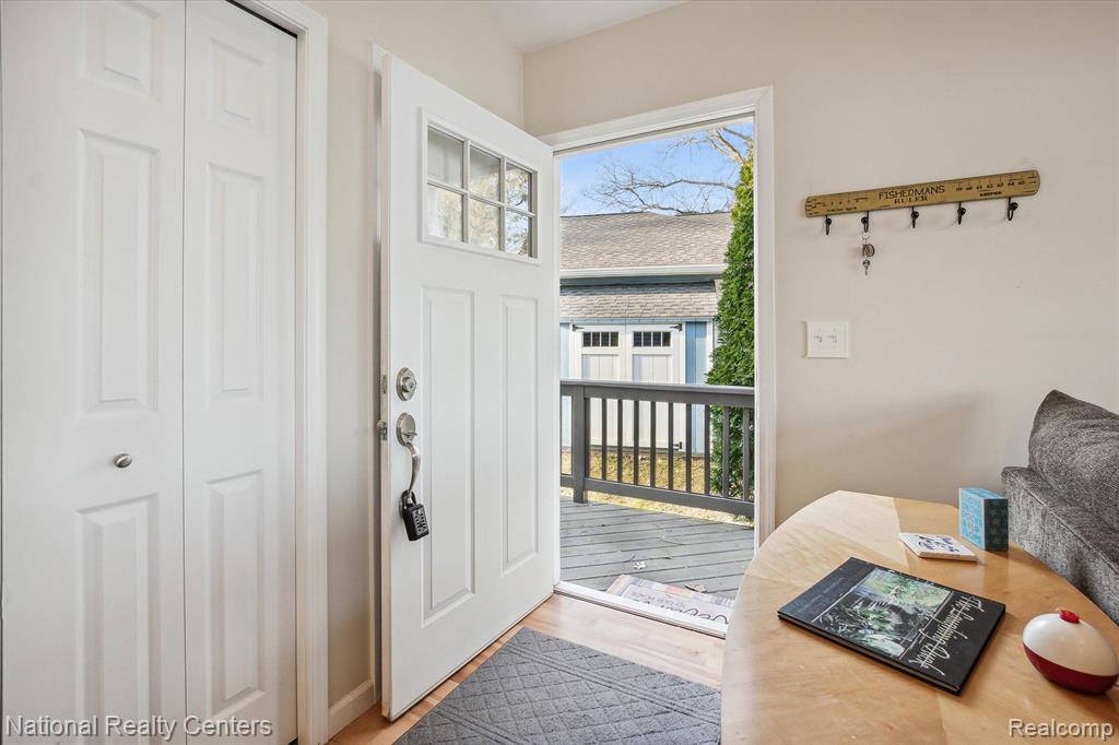 4807 DOWNING Drive, Pinckney, MI 48169 — Photo 10