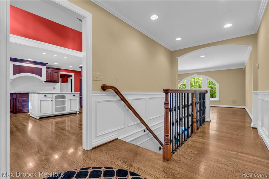 6287 Thorncrest Drive, Bloomfield Hills, MI 48301 — Photo 9