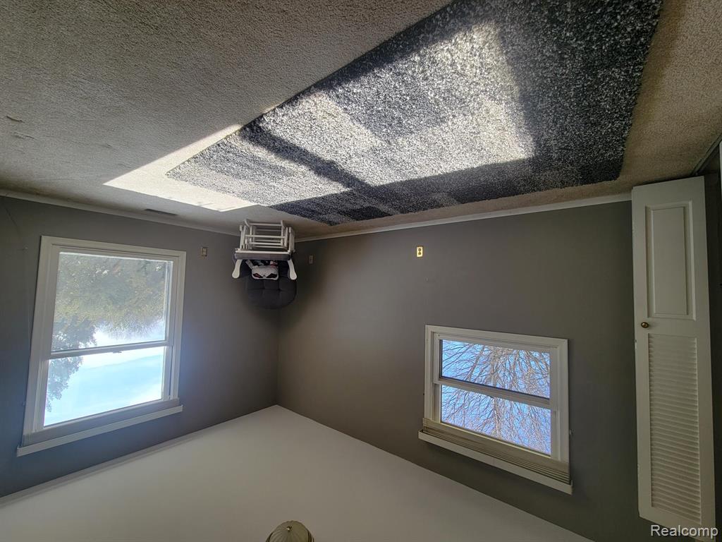 6091 Kings Shire Road, Grand Blanc, MI 48439 — Photo 25