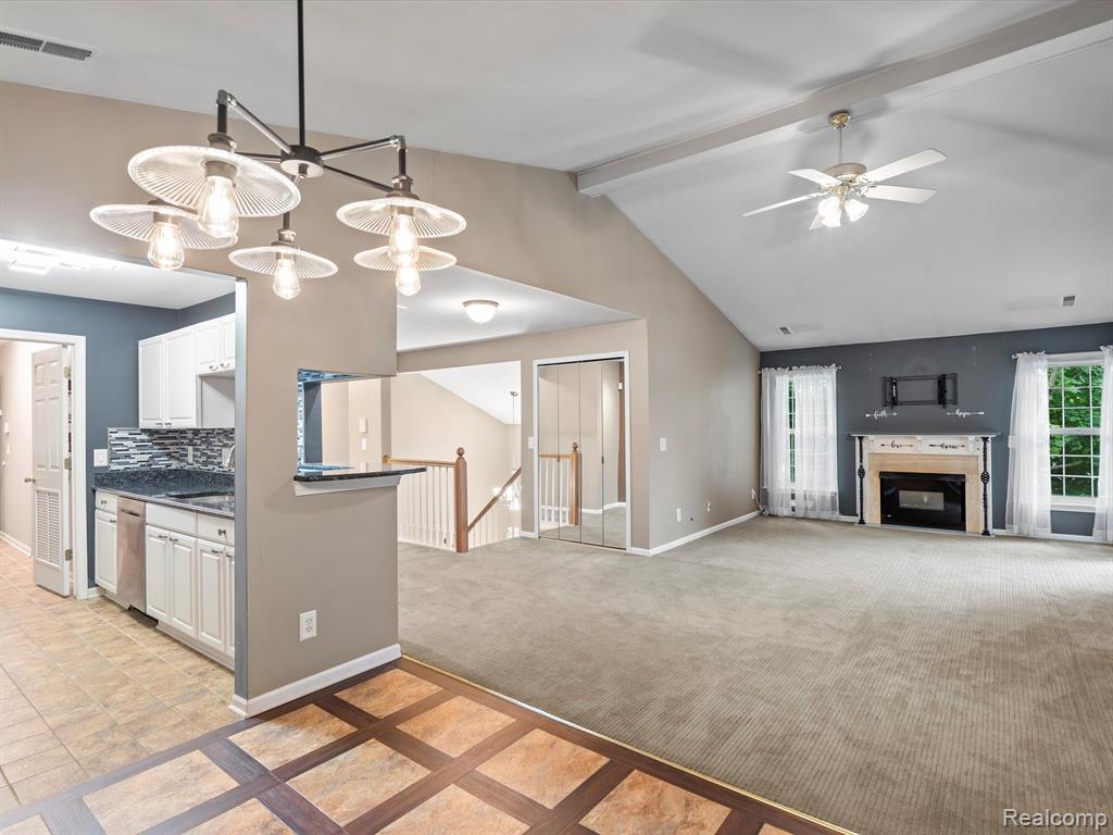 56404 CHESAPEAKE Trail, Shelby Twp, MI 48316 — Photo 10