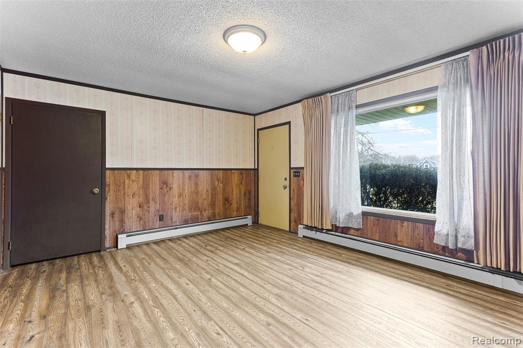 45784 Willis Road, Belleville, MI 48111 — Photo 3