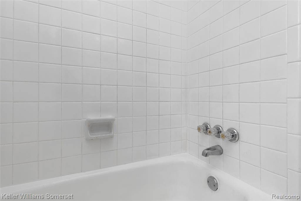 4620 Leafdale Avenue, c5, Royal Oak, MI 48073 — Photo 24
