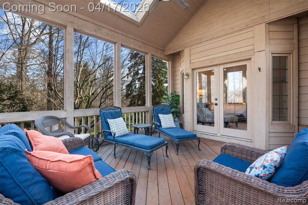 5146 Lagoons Circle, 22, West Bloomfield, MI 48323 — Photo 37