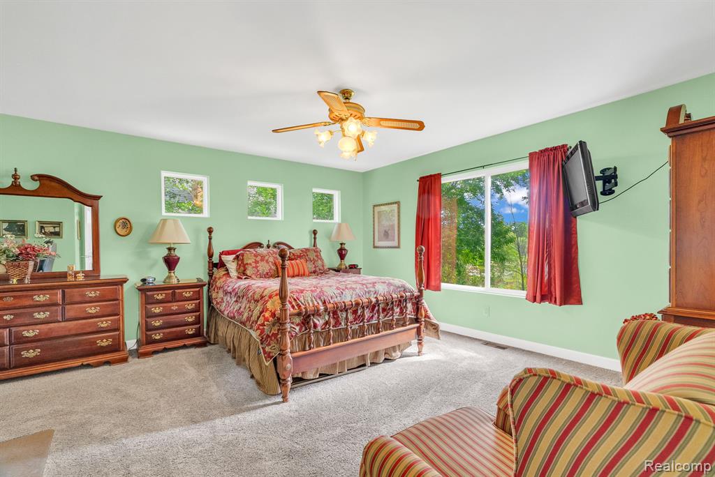 2610 Strawberry Lane, Port Huron, MI 48060 — Photo 31