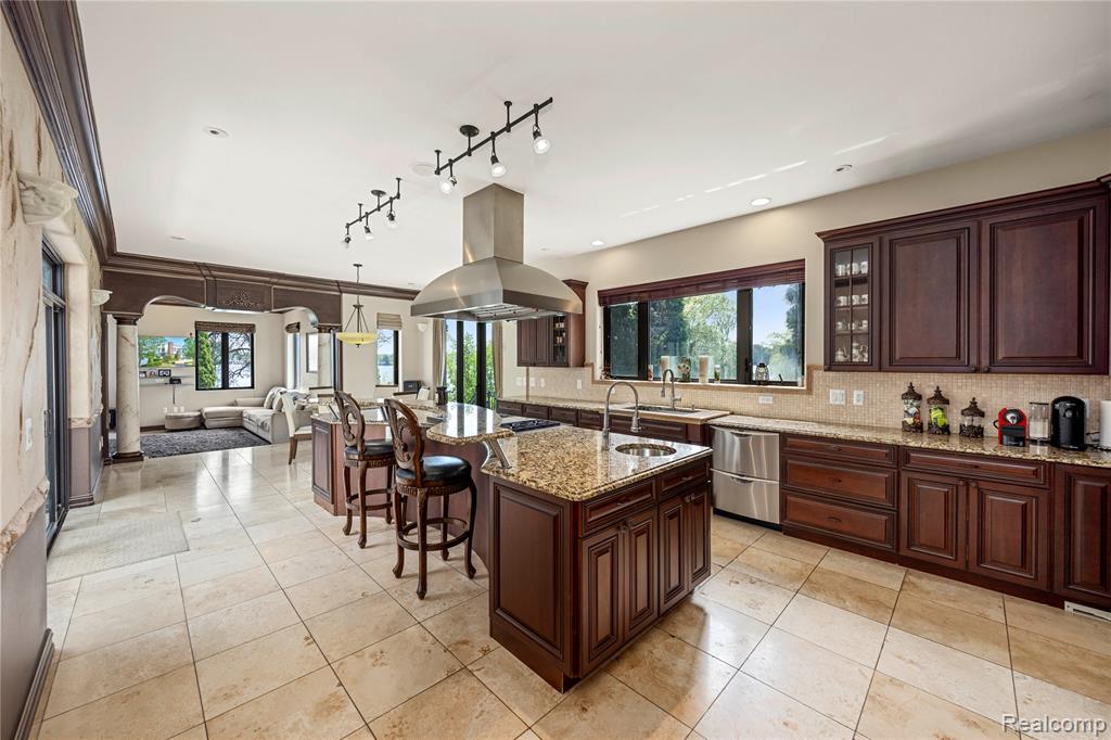 42183 Kouza Court, Belleville, MI, 48111