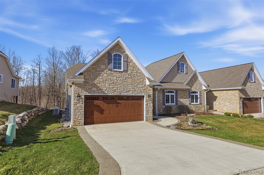 72 Fox Hollow Drive, Metamora, MI 48455 — Photo 4