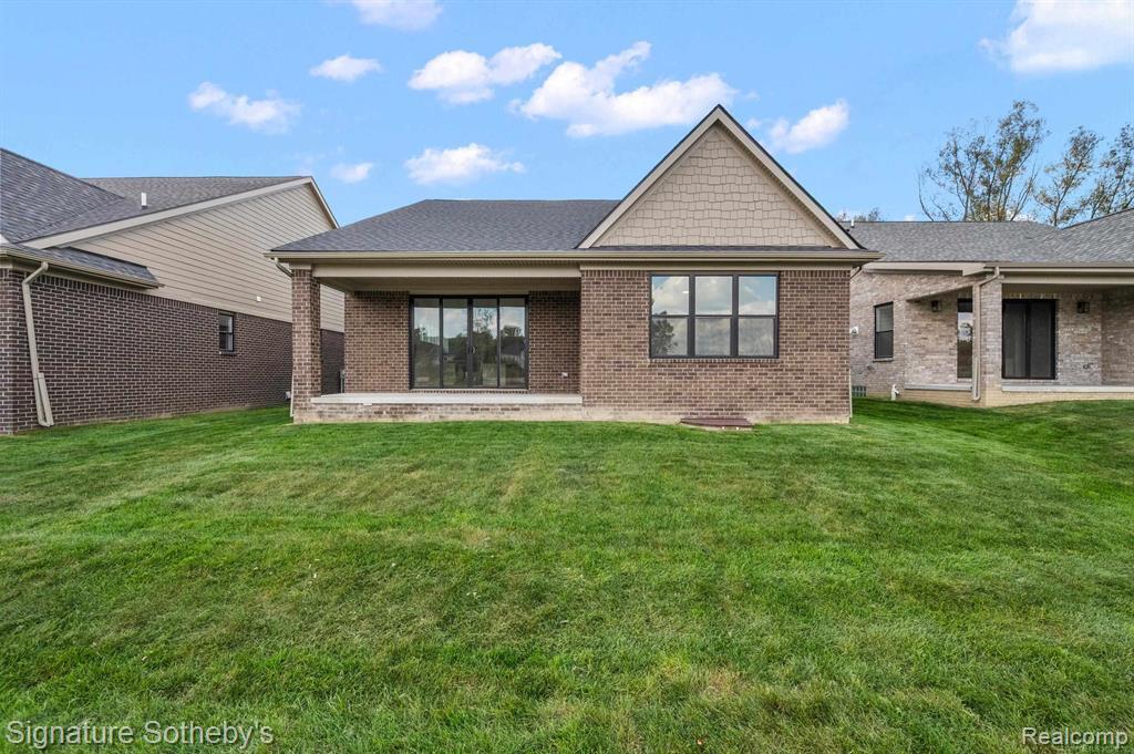 5968 Willow Grove Drive, Troy, MI 48085 — Photo 2