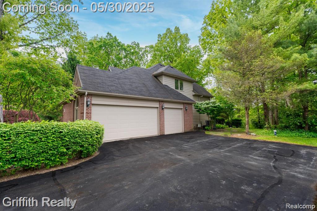 4764 Windswept Drive, Milford, MI 48380 — Photo 47