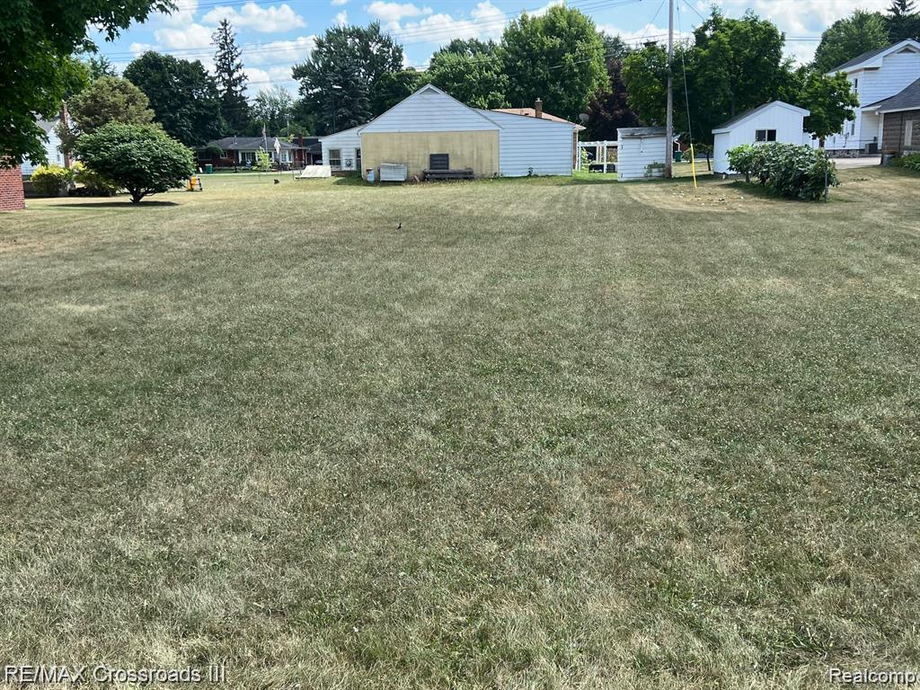 36903 Mario Ann, Romulus, MI 48174
