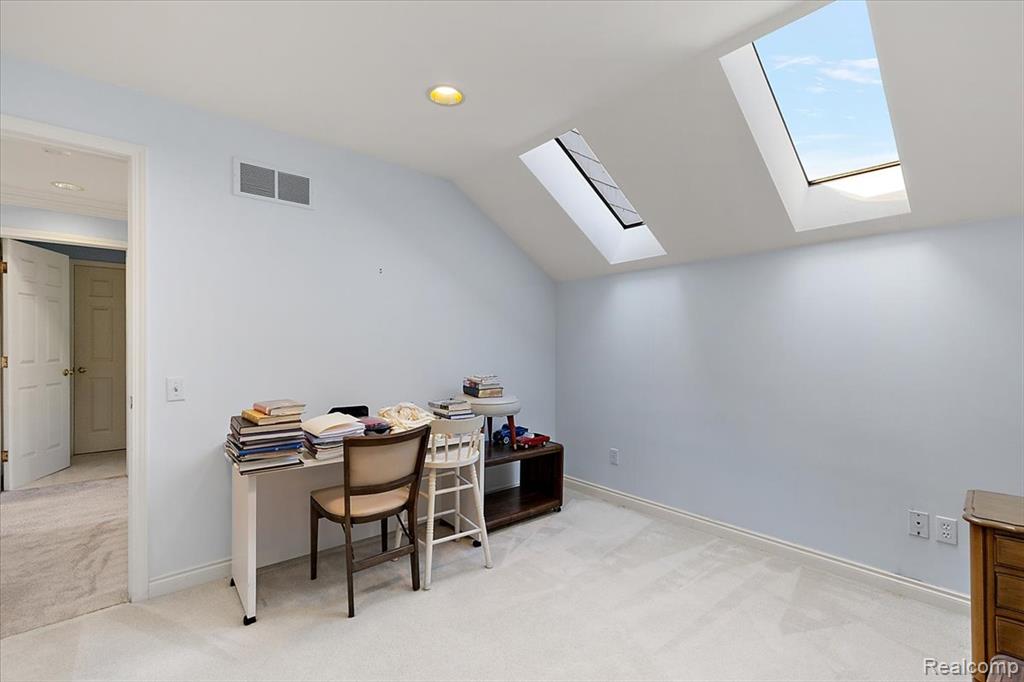 9000 Harbor Place Drive, Saint Clair Shores, MI 48080 — Photo 42