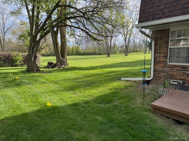 6351 Beechfield Drive, Lansing, MI 48911 — Photo 7