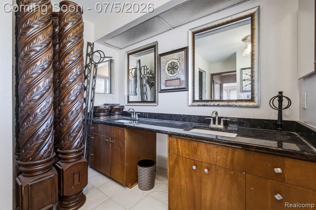 46 W Breitmeyer Place, Mount Clemens, MI 48043 — Photo 25