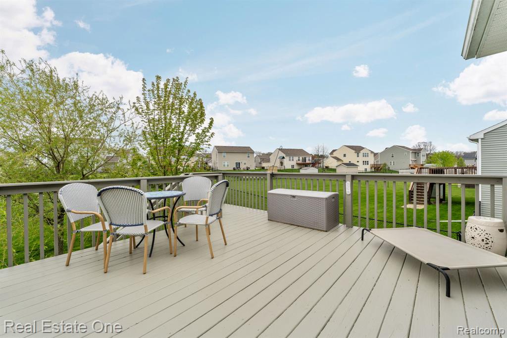3513 Amber Oaks Drive, Howell, MI 48855 — Photo 47