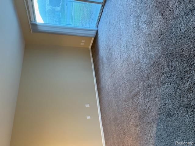 831 BLOOMFIELD VILLAGE Boulevard, Auburn Hills, MI 48326 — Photo 8