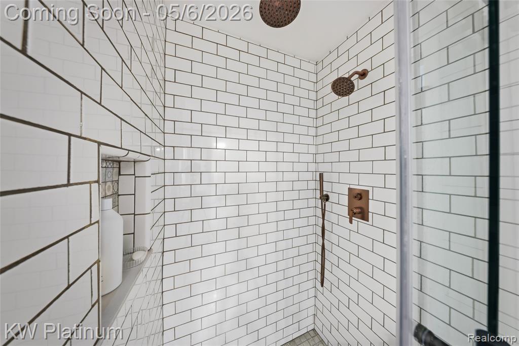 16475 Haverhill Drive, Macomb, MI 48044 — Photo 36