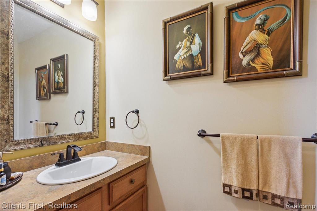 43872 N TIMBERVIEW Drive, Belleville, MI 48111 — Photo 22