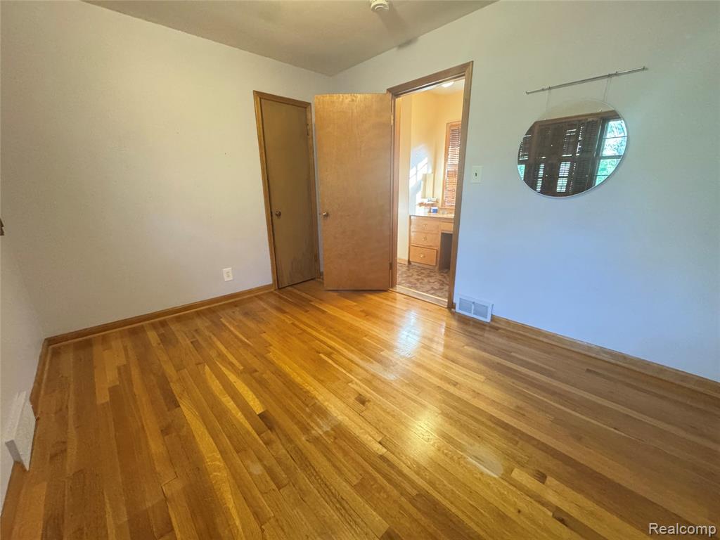 6 Danvers Lane, Dearborn, MI 48120 — Photo 14