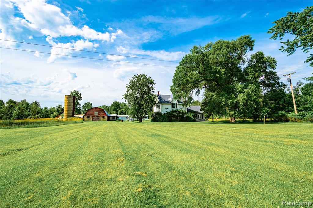 8384 Imlay City Road, Kenockee, MI 48006 — Photo 10