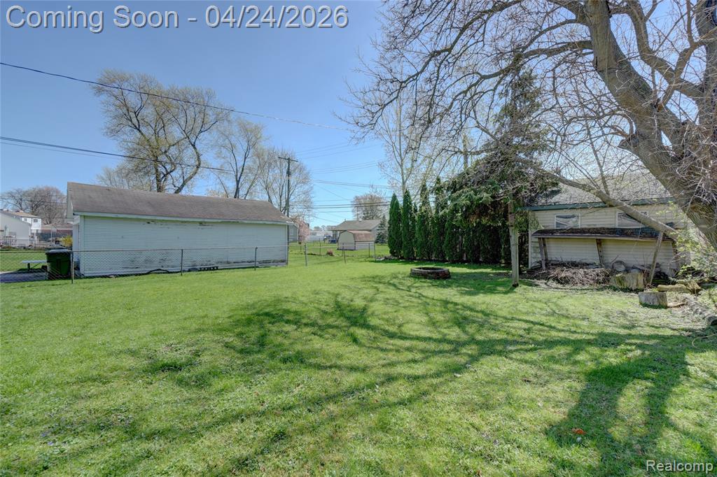 22520 E 13 Mile Road, Saint Clair Shores, MI 48082 — Photo 33