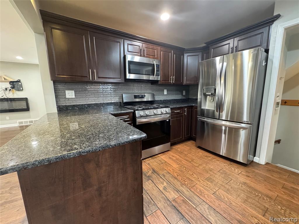 5476 Orchard Avenue, Dearborn, MI 48126 — Photo 13