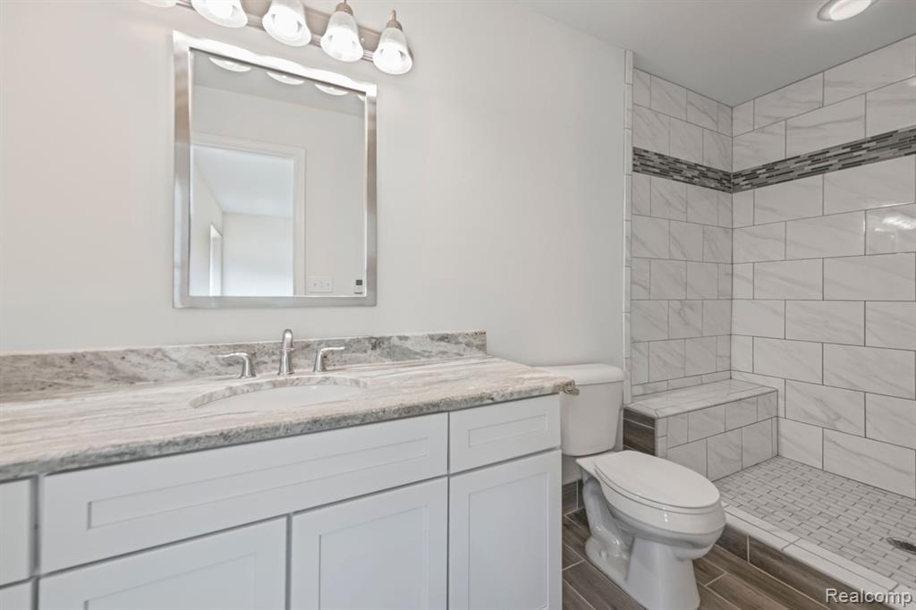 51229 Glen Hollow Avenue, Canton, MI 48188 — Photo 30