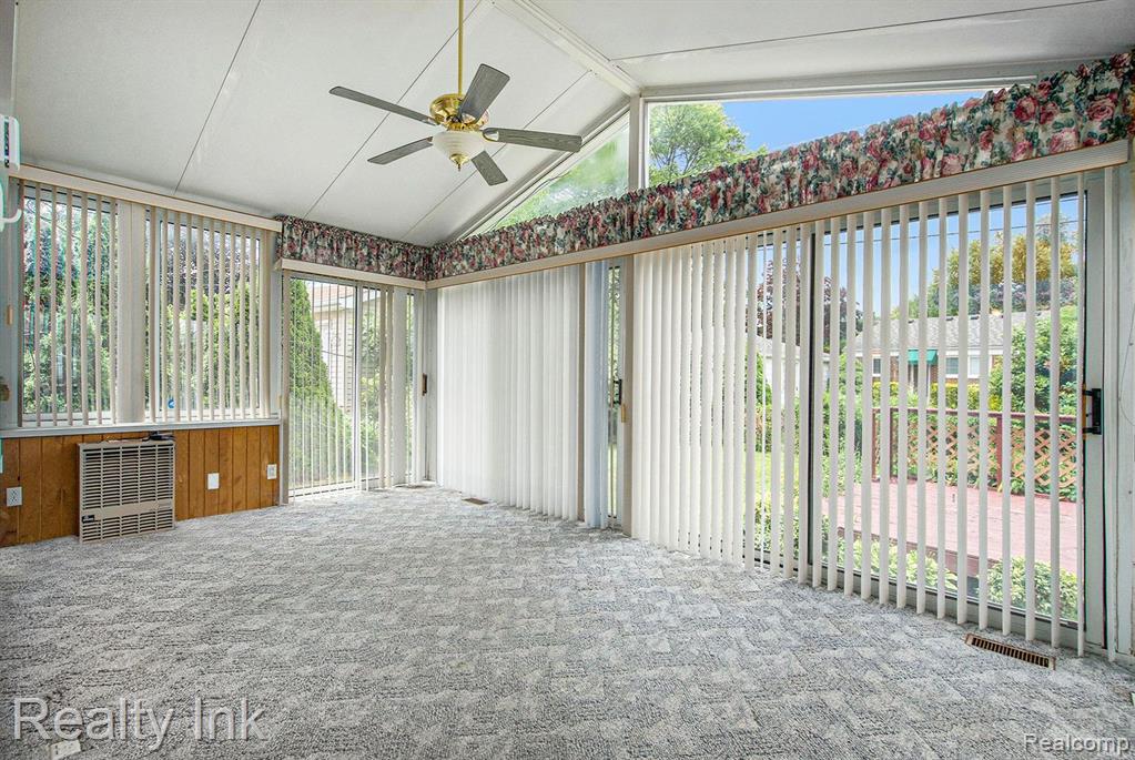 6647 SHARON Street, Garden City, MI — Photo 6