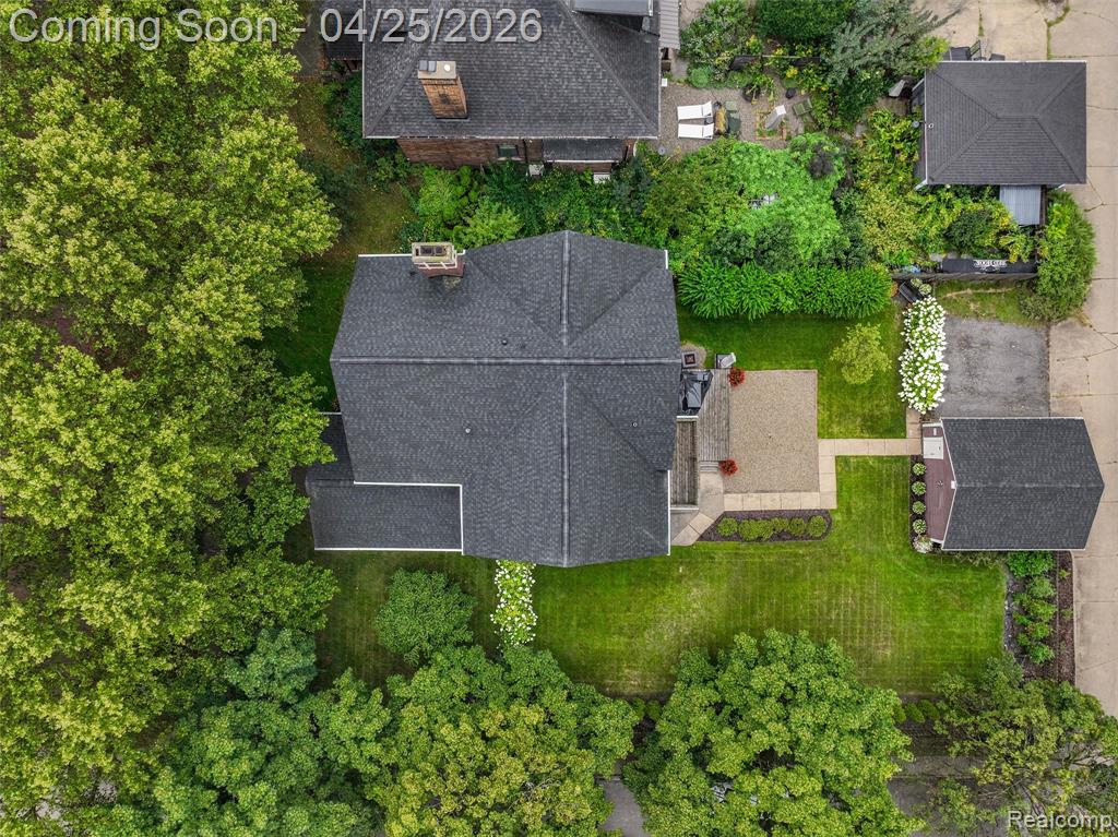 658 Pallister, Detroit, MI 48202 — Photo 67