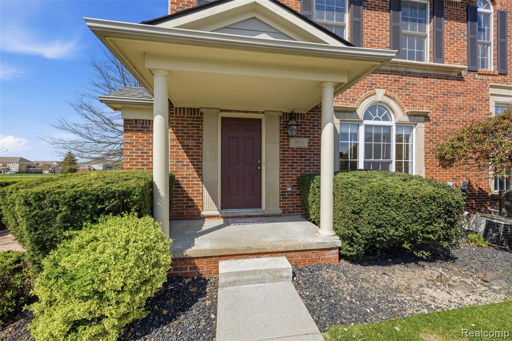 1524 Peninsula Court, Canton, MI 48187 — Photo 3