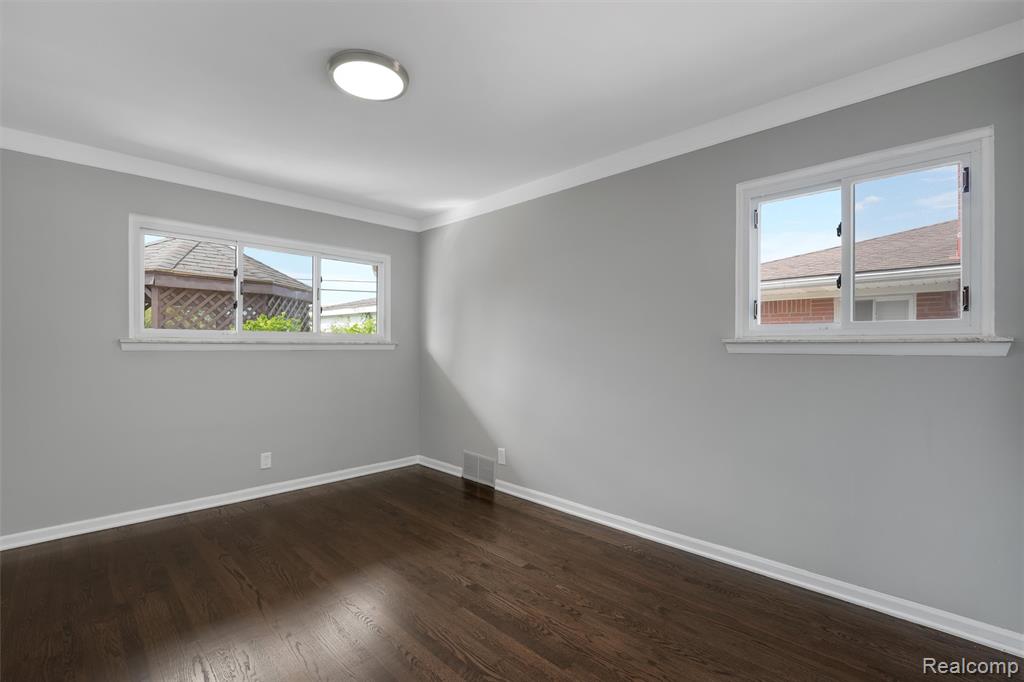 7637 Melvin Avenue, Westland, MI — Photo 19