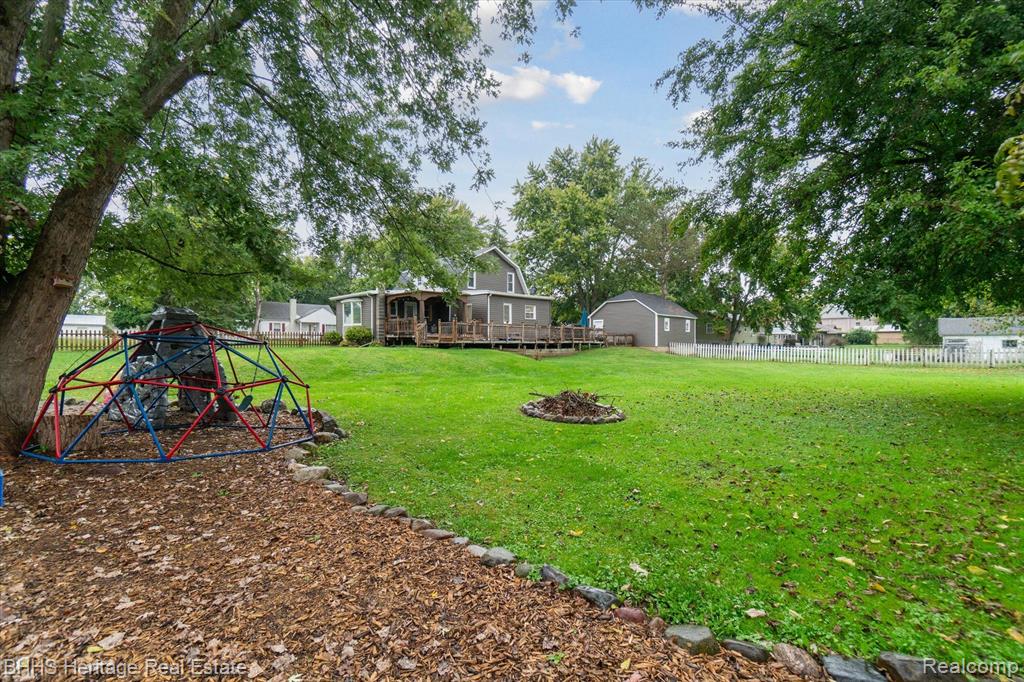 216 N SUMMIT, Webberville, MI 48892 — Photo 59