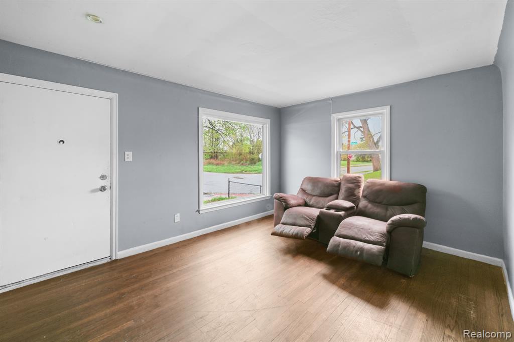 3454 S BEATRICE Street, Detroit, MI 48217 — Photo 10