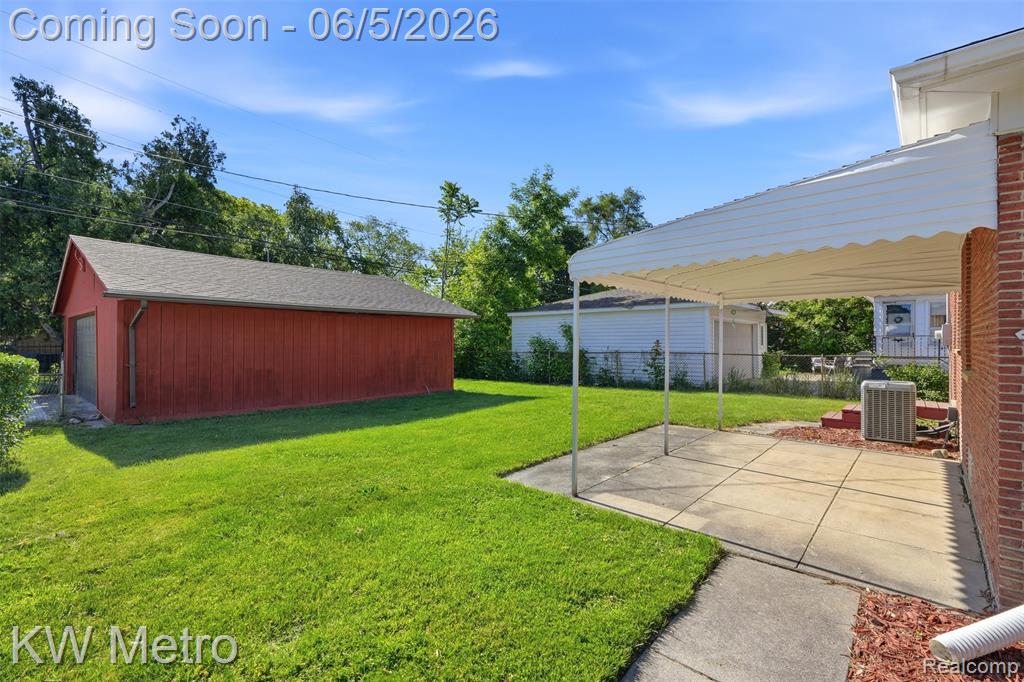 9662 Berwyn, Redford, MI 48239 — Photo 27