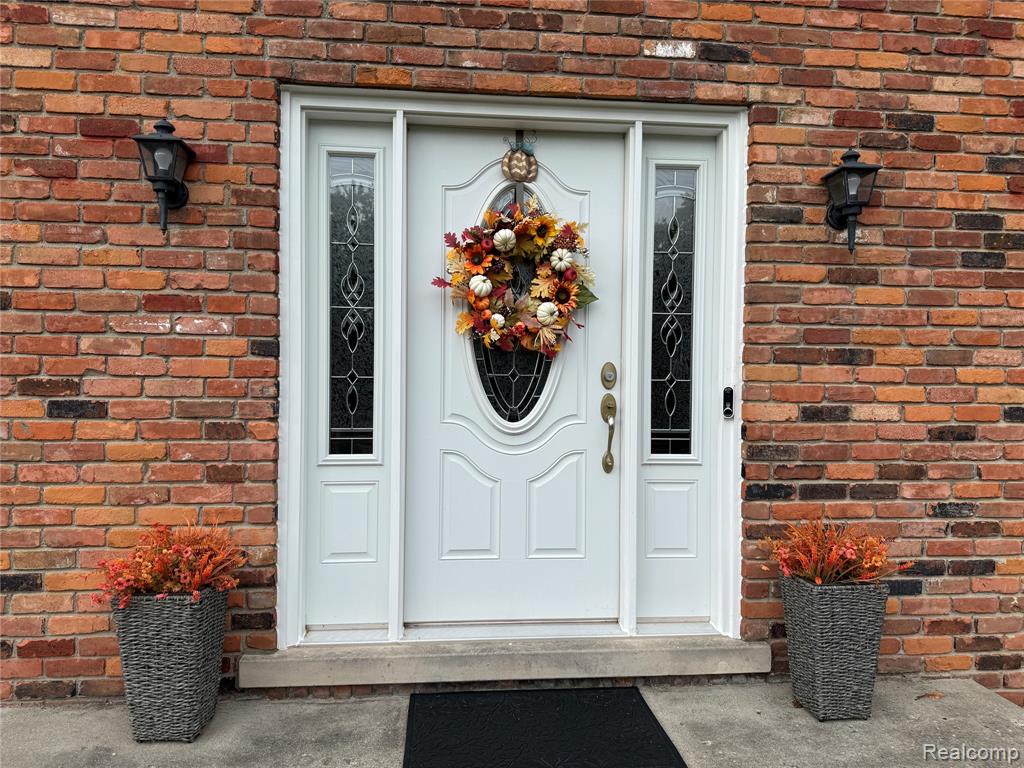 5540 Bostall Woods Drive, Rochester, MI 48306 — Photo 9