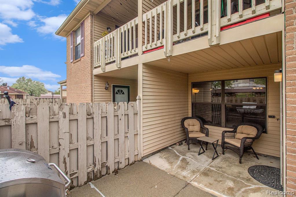 61216 GREENWOOD Drive, South Lyon, MI 48178 — Photo 19