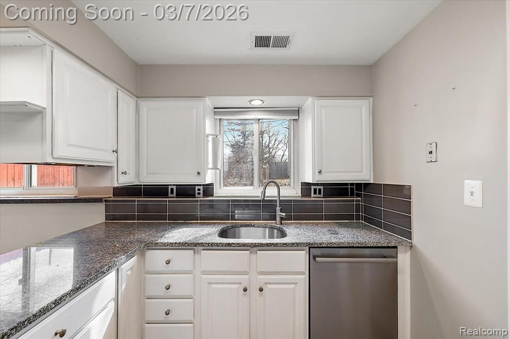 608 Amelia Avenue, Royal Oak, MI 48073 — Photo 31