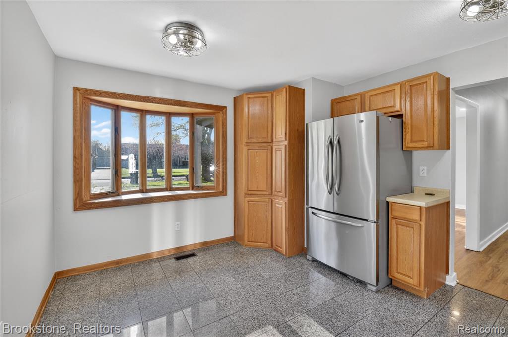 10972 Van Buren Street, Van Buren, MI 48111 — Photo 13