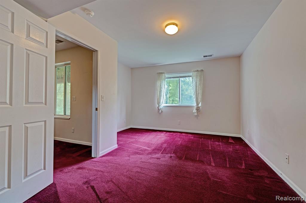 10154 HAWTHORNE RIDGE Road, Goodrich Vlg, MI — Photo 40