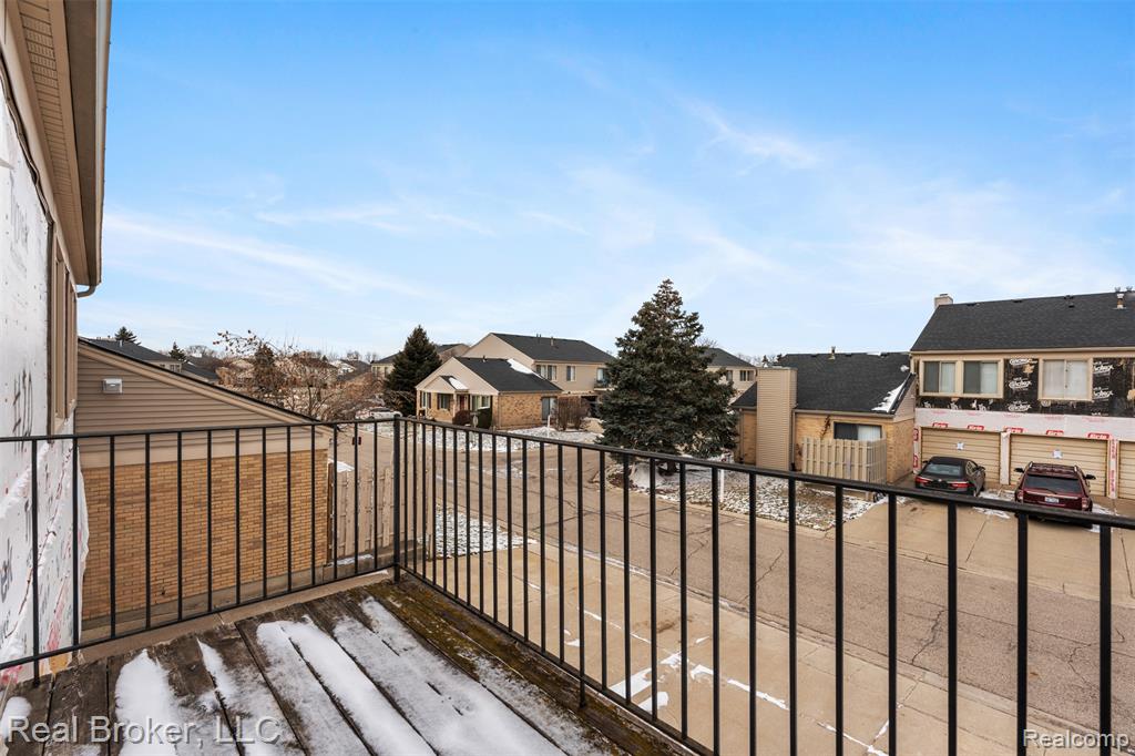 44594 Connecticut, Clinton Twp, MI 48038 — Photo 18