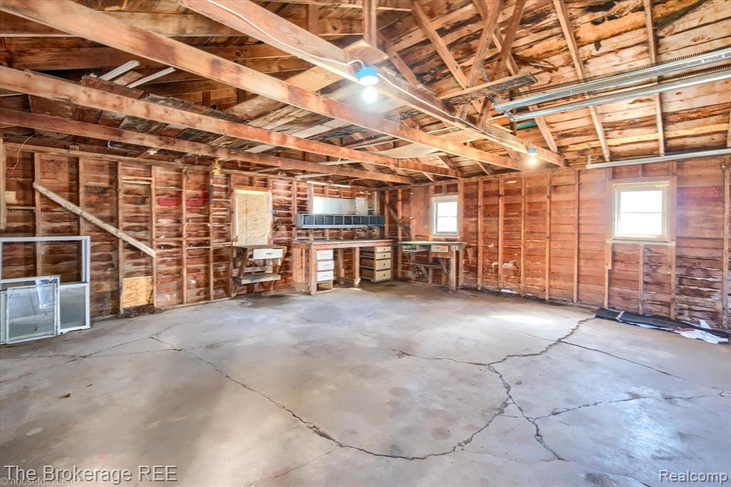 5447 Sitka Street, Burton, MI 48519 — Photo 45