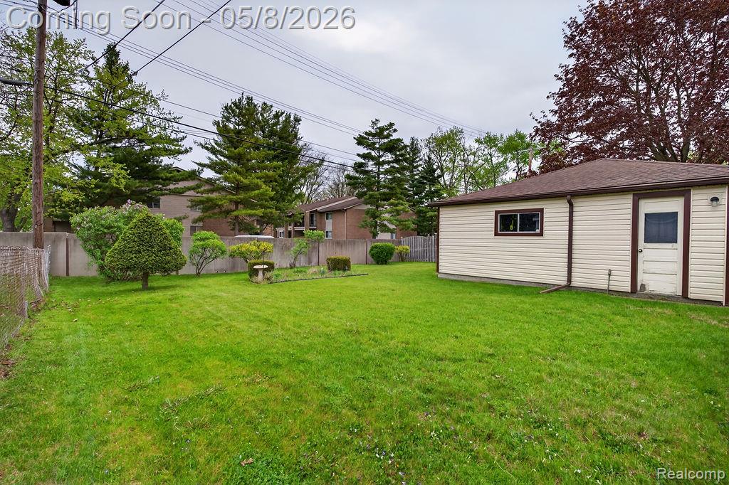 44120 Donley Drive, Sterling Heights, MI 48314 — Photo 26