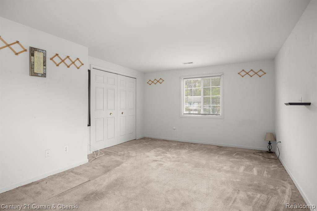 16201 TERRACE VILLAGE Drive, Taylor, MI 48180 — Photo 22